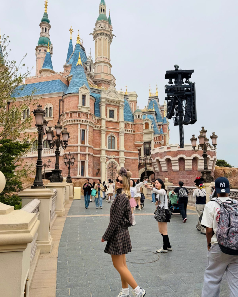 disneyland shanghai china travel guide